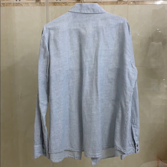 button up - Picture 4 of 4